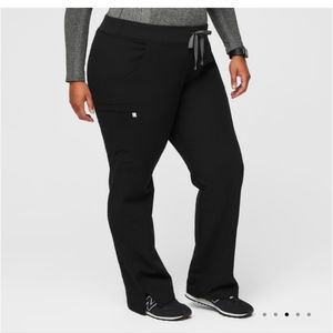 NWOT Kade Cargo Scrub Pants